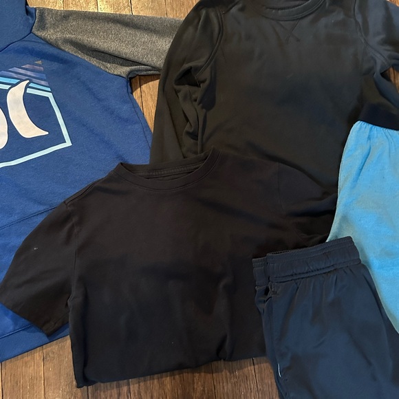 Boys size 8 lot with Hurley Hoodie 5 pieces - Picture 3 of 6